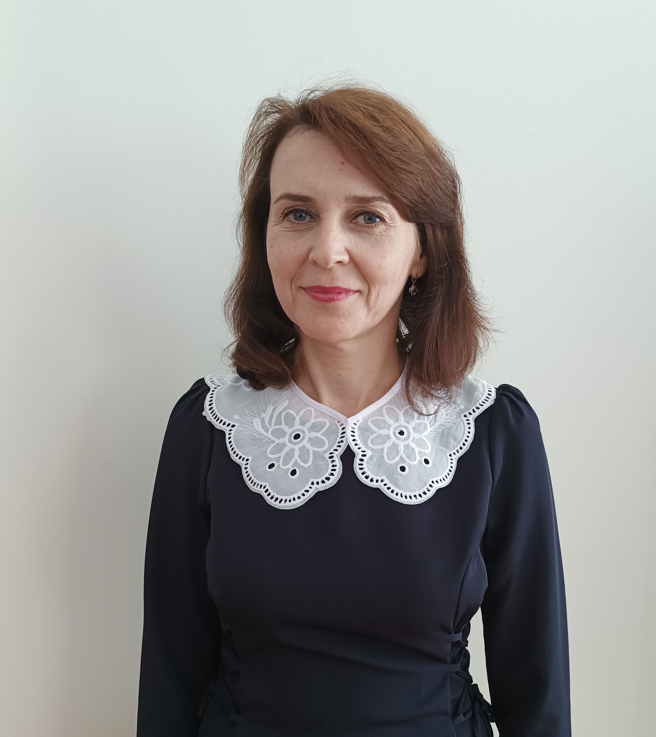 Хатненок Элла Валерьевна.
